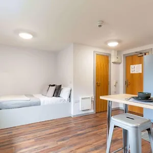 Apartment Zeni Studio Newcastle Marshall Court, Newcastle upon Tyne